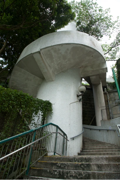 圖28 塔型螺旋樓梯；2024年景致。-圖片