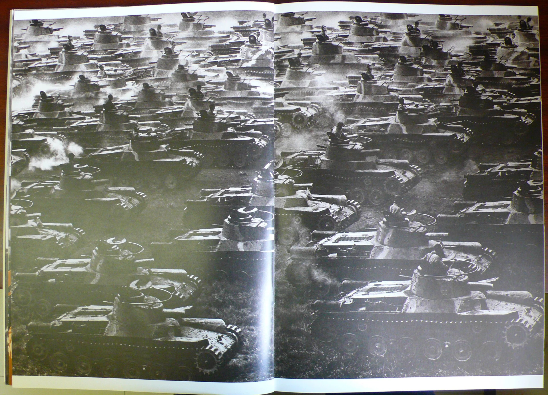 圖13 《前線》3、4期合刊的陸軍專號內頁-圖片