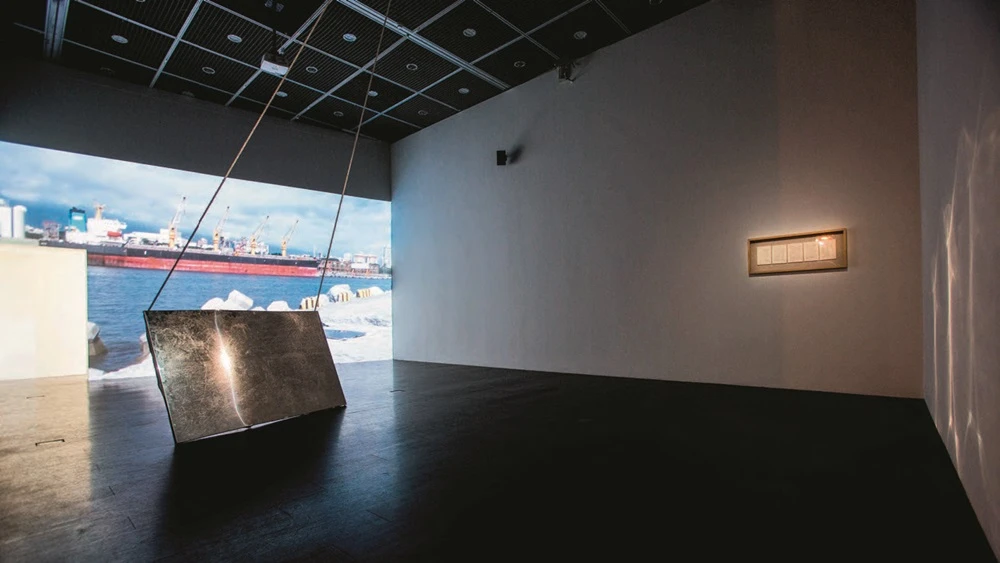 王煜松，2017，《花蓮白燈塔》，複合媒材，尺寸依場地而定。-圖片