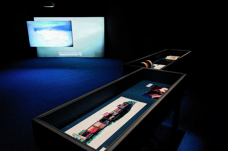 吳其育，2017，《高速落海》，錄像裝置，15分。-圖片