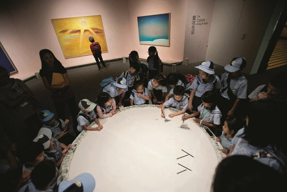 「看見晝夜─2011探索藝術展」-圖片