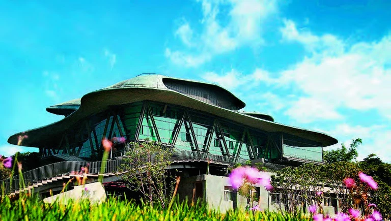 點擊觀看大圖-雲門劇場 ©溫明書攝影 雲門劇場 ©溫明書攝影-圖片