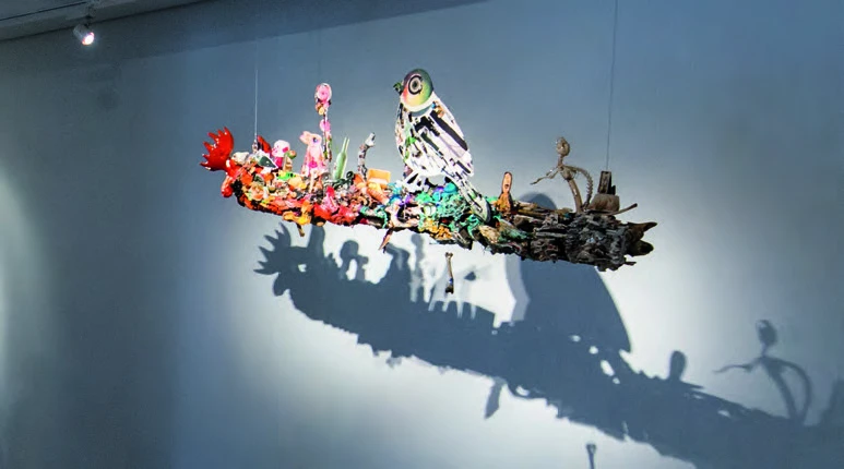 《方舟去哪理？》，2016，「石匱夜航：華人的藝術博物學」展覽現場，該展由沈伯丞策展。-圖片