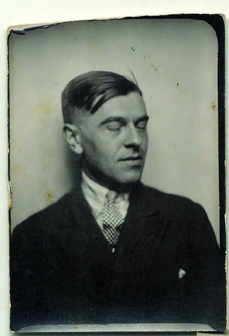 點擊觀看大圖-賀內.馬格利特,植物園,快照,1929,私人收藏,Courtesy Brachot Gallery, Brussels。 賀內.馬格利特,植物園,快照,1929,私人收藏,Courtesy Brachot Gallery, Brussels。-圖片