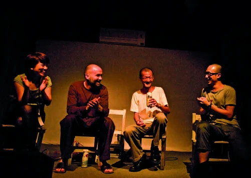 《失聲祭L49》四週年演出後座談，此次演出者為Jamie Allen與Dino；蔡欣邑攝影，失聲祭提供。-圖片