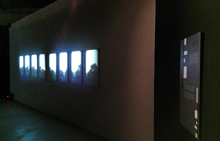 林子荃《晃》於高雄駁二再展，展出形式略有不同。-圖片