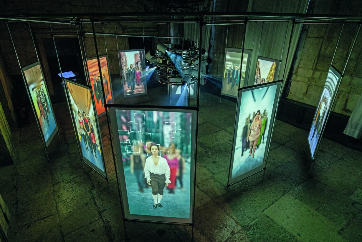 鄭淑麗，《3x3x6》，2019，複合媒材裝置。©鄭淑麗，藝術家與2019威尼斯雙年展台灣館提供-圖片