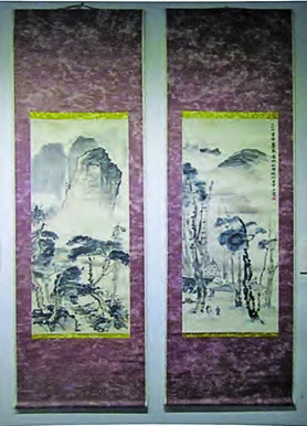 點擊觀看大圖-張光賓於光復初期作品的紙裝裱 張光賓於光復初期作品的紙裝裱-圖片