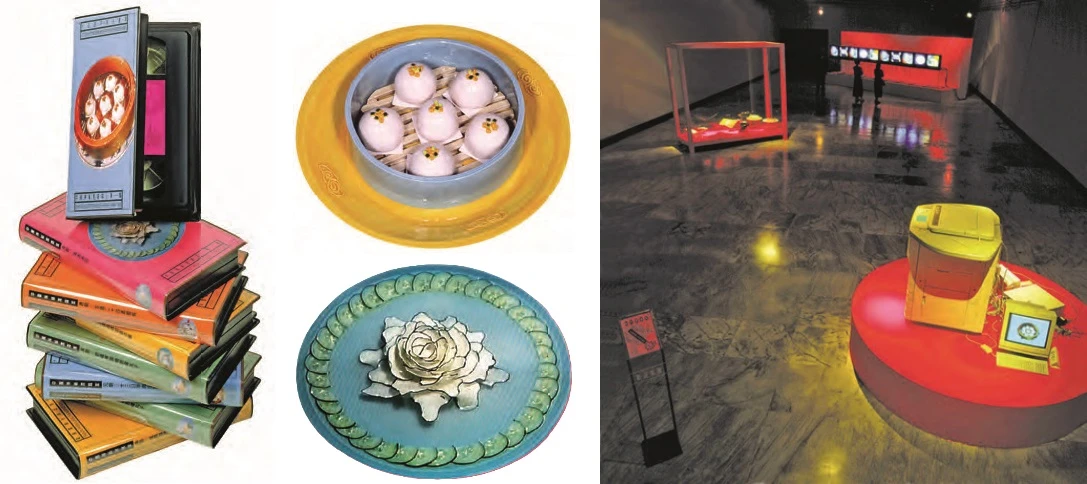 王俊傑，《十三日羊肉小饅頭》，1994，複合媒材空間裝置、10部電視顯像器、5組畫面，臺北市立美術館收藏；個展「十三日羊肉小饅頭」於臺北市立美術館展場一景。-圖片