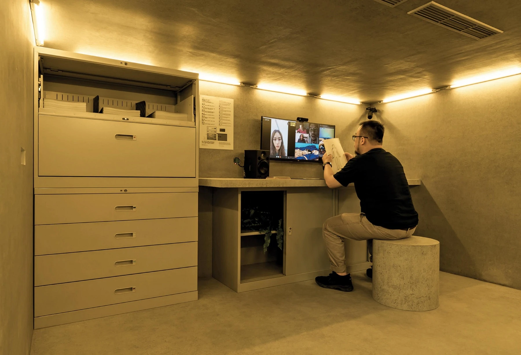 點擊觀看大圖-發條鼻子,《howwwwwww》, 2020;展場一景。©簡子鑫攝影 發條鼻子,《howwwwwww》, 2020;展場一景。©簡子鑫攝影-圖片