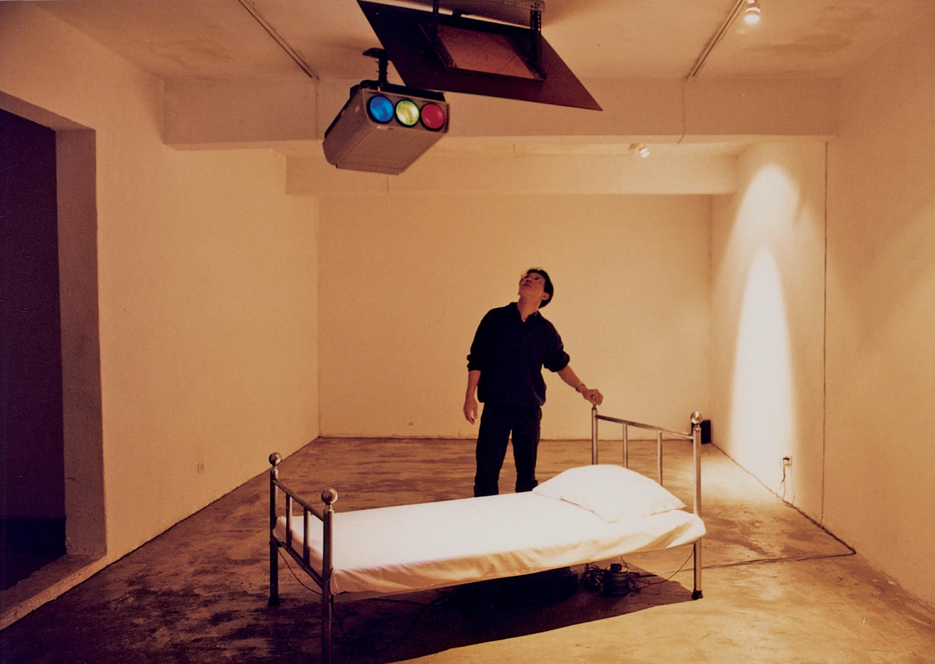 1998年「難眠的理由」個展布展照片-圖片