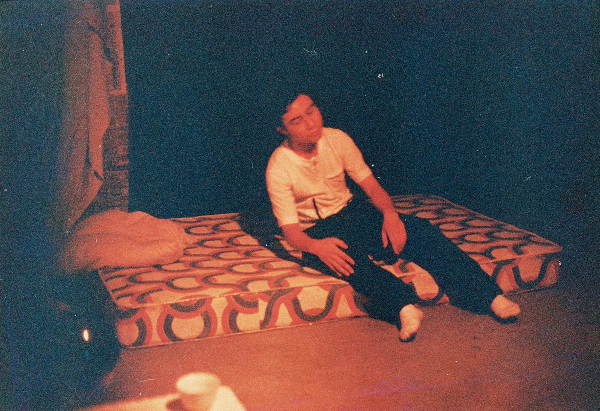 河左岸劇團創團演出，《我要吃我的皮鞋》，1985；黎煥雄提供。-圖片