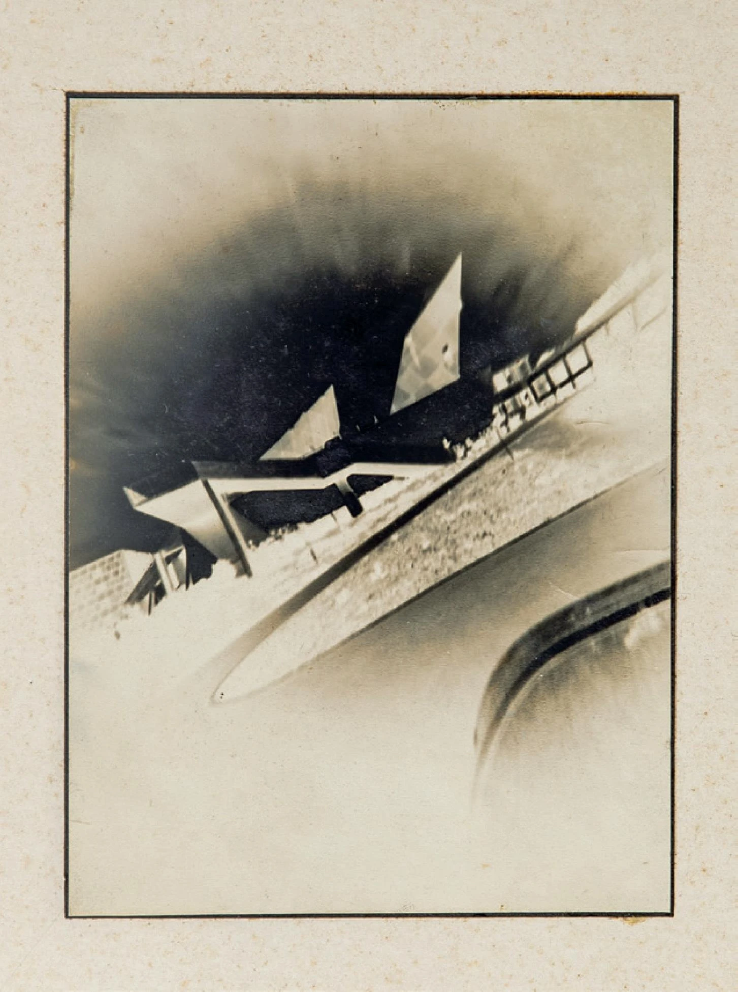 舊金山州立大學活動中心，楊世芝自製照相機攝影。-圖片