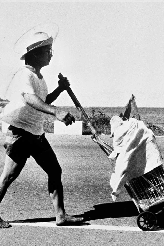 李銘盛徒步至北海岸（剛過八斗子）途中；張永松攝影，李銘盛提供-圖片