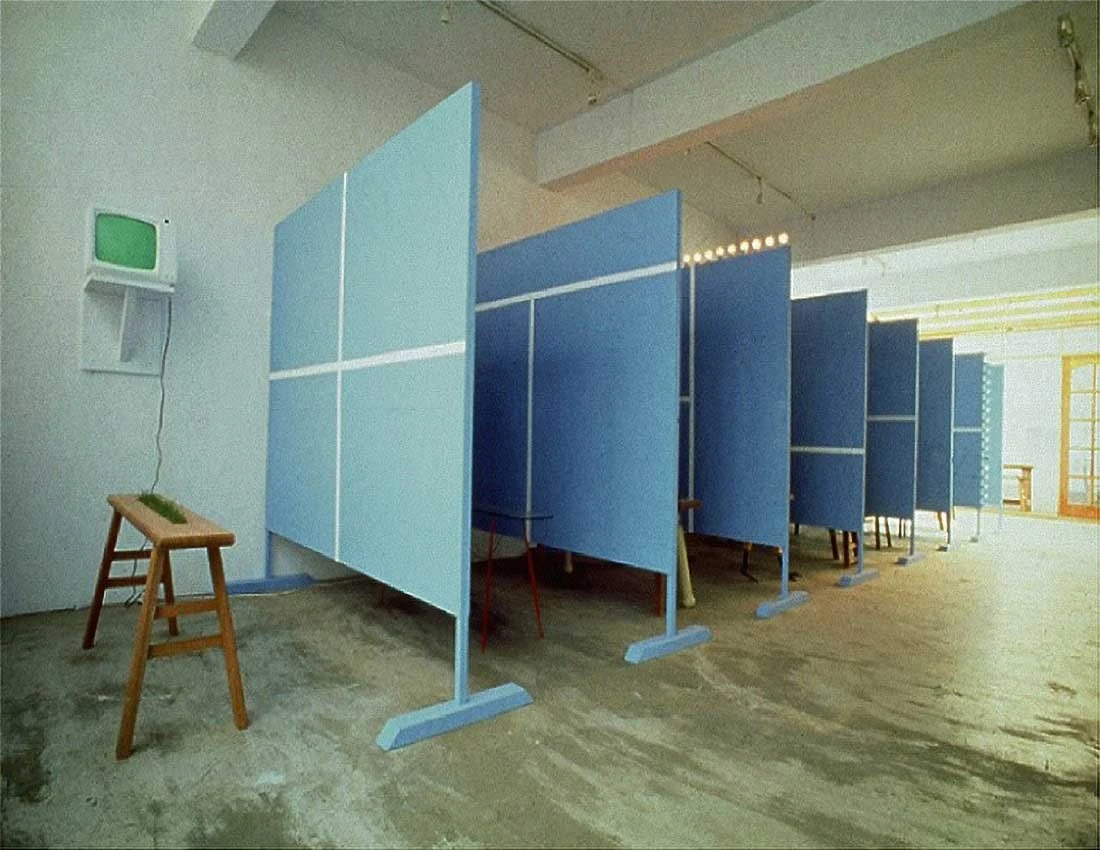 「台灣空間寫實十論」，季鐵男建築展，伊通公園，1991 ©季鐵男攝影，季念潔提供-圖片