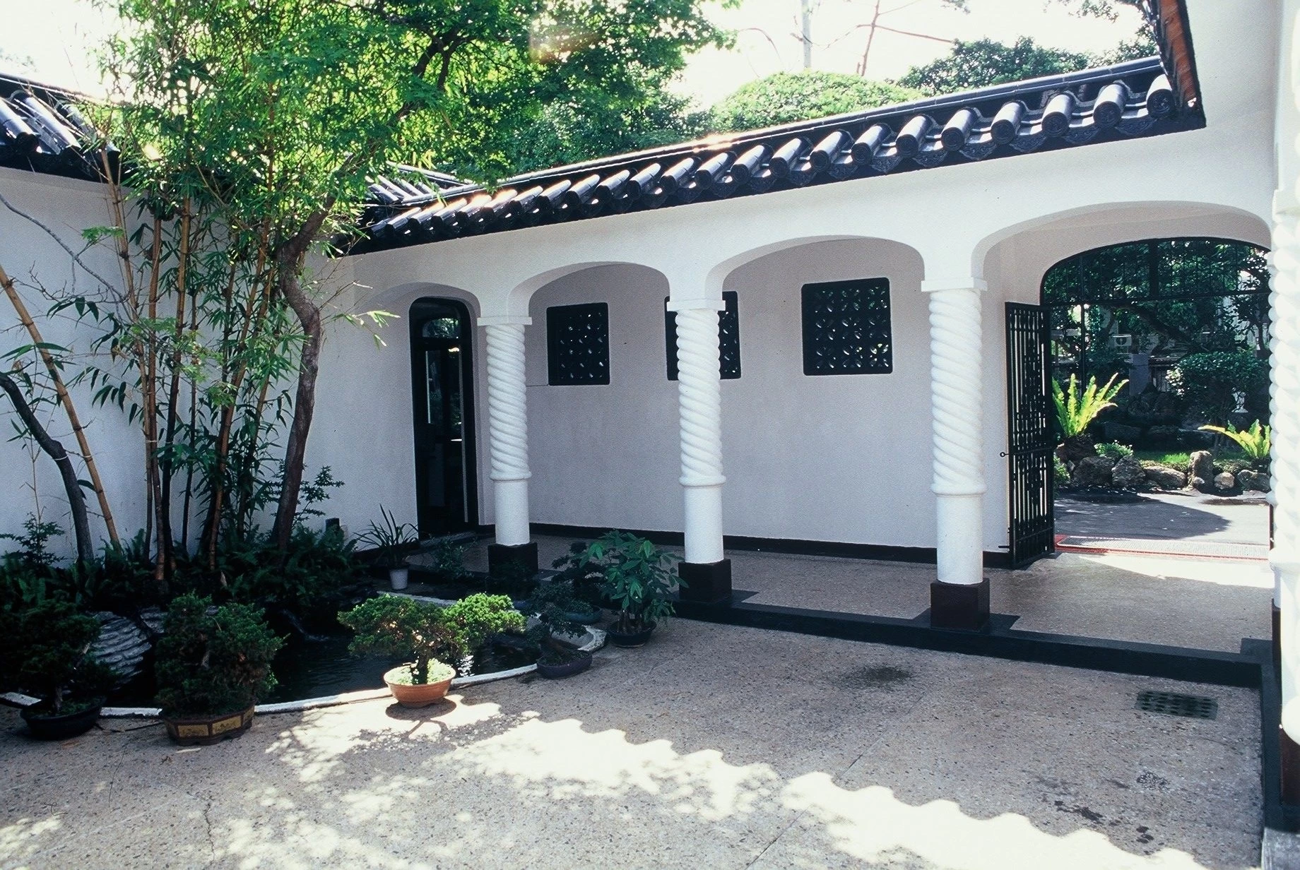 林語堂故居，入口中庭，1966 圖片來源：臺北市政府文化局提供-圖片