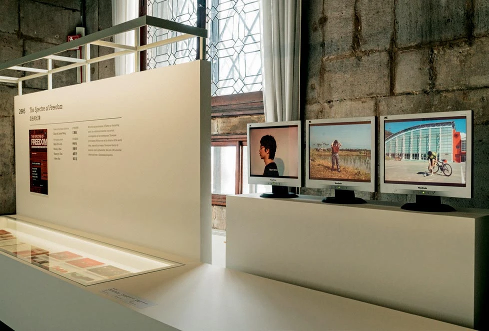 第59屆威尼斯雙年展台灣館「不可能的夢」展場之第51屆「自由的幻象」參展文獻與崔廣宇作品系列-圖片