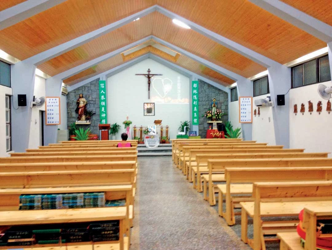 1956年白冷會在台灣的第一座採用鋼筋混凝土構造的台東福建路天主堂 圖片來源：黃冠智提供-圖片