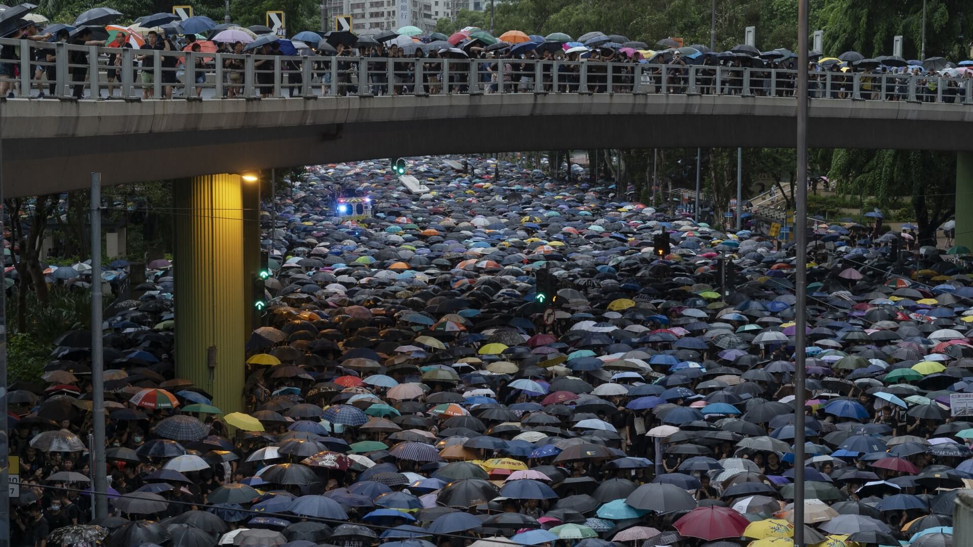 03 雨傘革命，香港，2019年8月18日 ©張乾琦、馬格蘭攝影通訊社-圖片