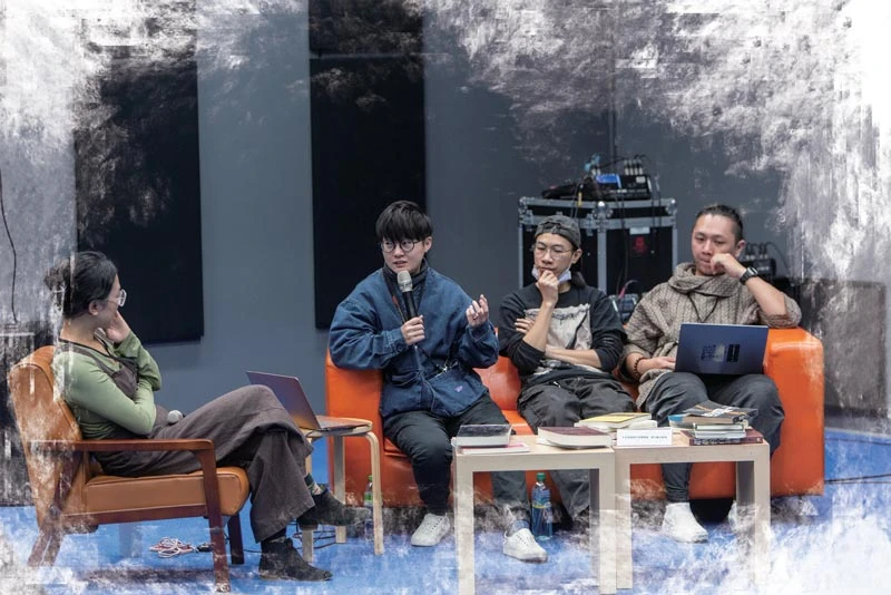 點擊觀看大圖-2023北雙展Music Room由聽說策劃的「三人駐」活動現場  圖片來源:臺北市立美術館 2023北雙展Music Room由聽說策劃的「三人駐」活動現場  圖片來源:臺北市立美術館-圖片