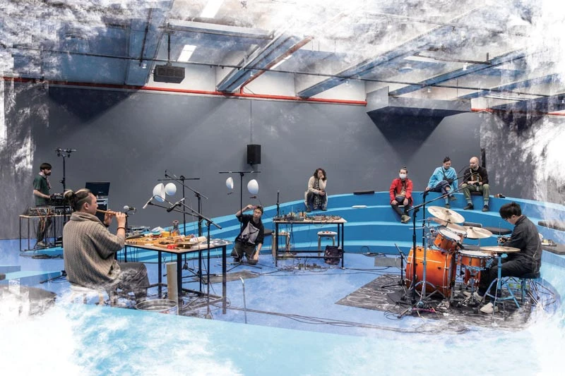 點擊觀看大圖-2023北雙展Music Room由聽說策劃的「開麥夜」活動現場  圖片來源:臺北市立美術館 2023北雙展Music Room由聽說策劃的「開麥夜」活動現場  圖片來源:臺北市立美術館-圖片