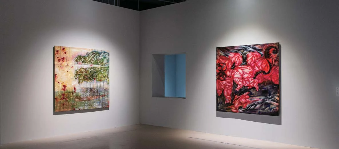 點擊觀看大圖-謝鴻均展區;(左)《游》,2002,油彩、畫布,172.5×173公分;(右)《羈》,2001,油彩、畫布,173×173公分 謝鴻均展區;(左)《游》,2002,油彩、畫布,172.5×173公分;(右)《羈》,2001,油彩、畫布,173×173公分-圖片